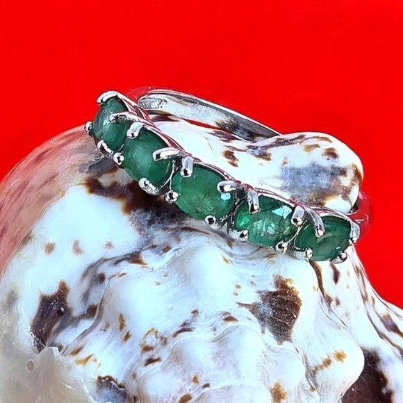 Natural Emerald 5x3.5mm 925 Sterling Silver Band 8.5 - Picture 9 of 10